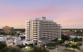 Hilton College Station&Centro de Conferencias Hotel